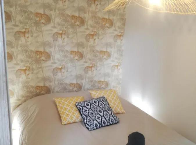 Hotel Carlotta - Sea